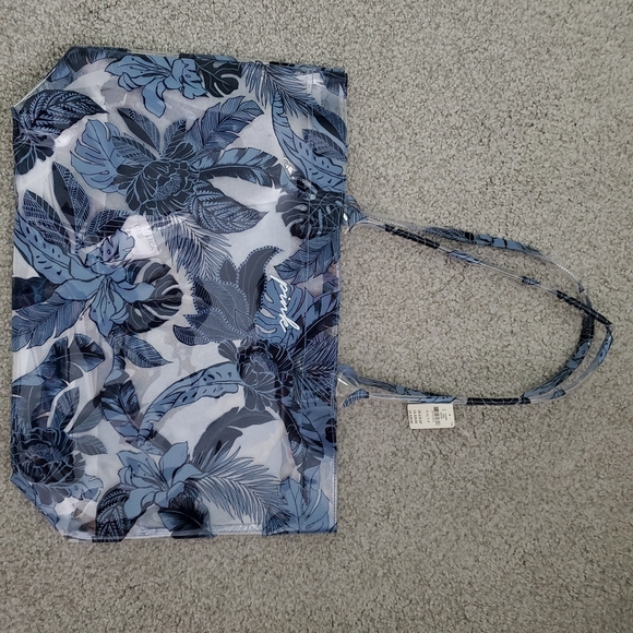 Victoria's Secret bag - Picture 1 of 1